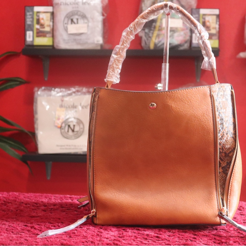 Elegant Tan Handbag